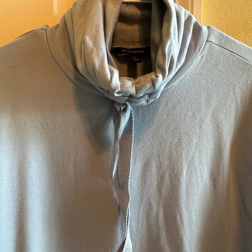 Banana Republic Light Blue Ruche Neck Sweater Sweatshirt Sz Large - Picture 6 of 10